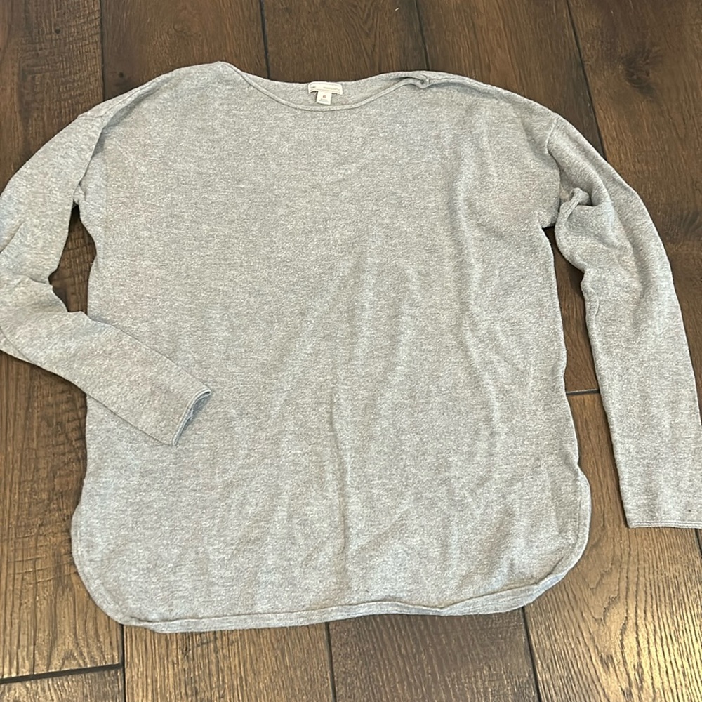 Grey sweater